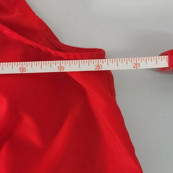 Joie Cute Ruched Top, Size Medium - Picture 5 of 7